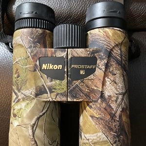 Nikon prostaff 7 binoculars